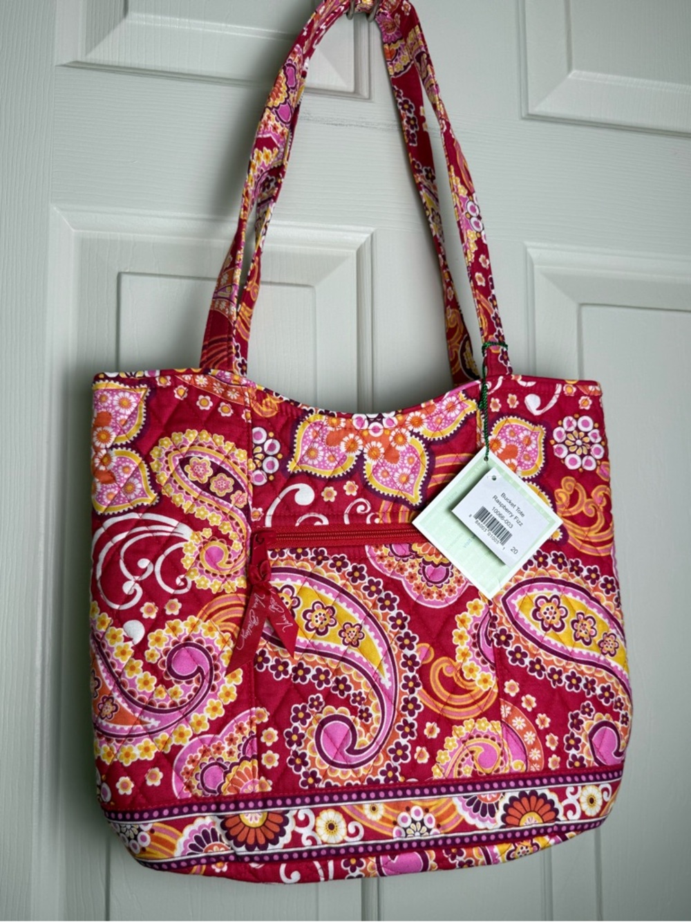 NWT Vera Bradley Raspberry Fizz Bucket Tote Retired Pattern LAST ONE Ships FAST!